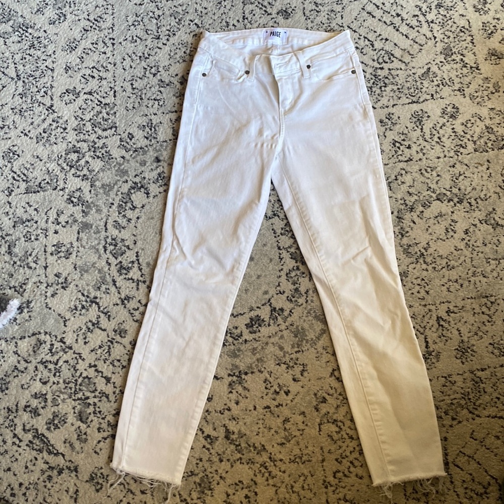 Paige white skinny jeans. Excellent condition